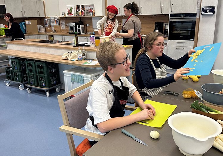 290 pixel image width