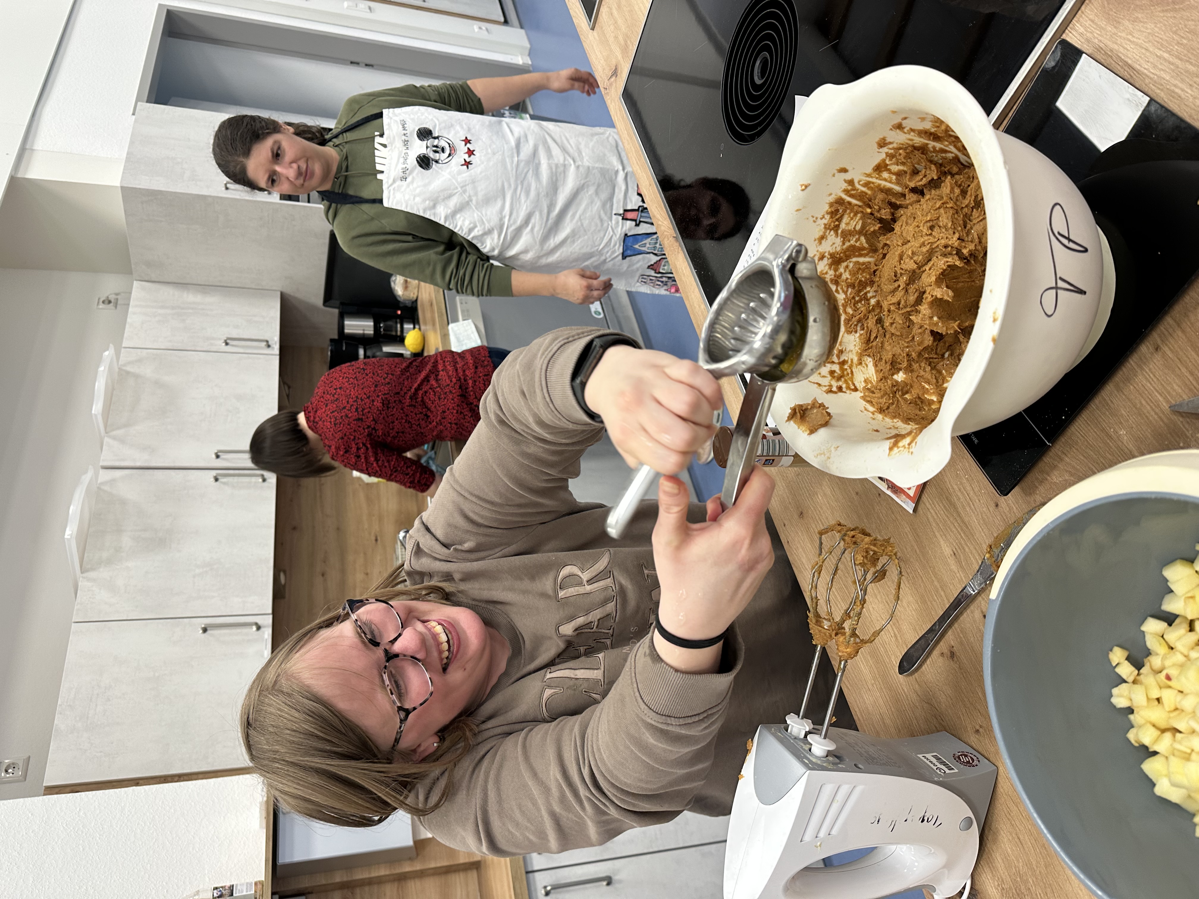 290 pixel image width